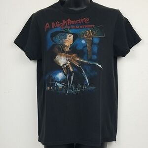 Men's A NIGHTMARE ON ELM STREET Black Graphic T-Shirt (SIZE S)